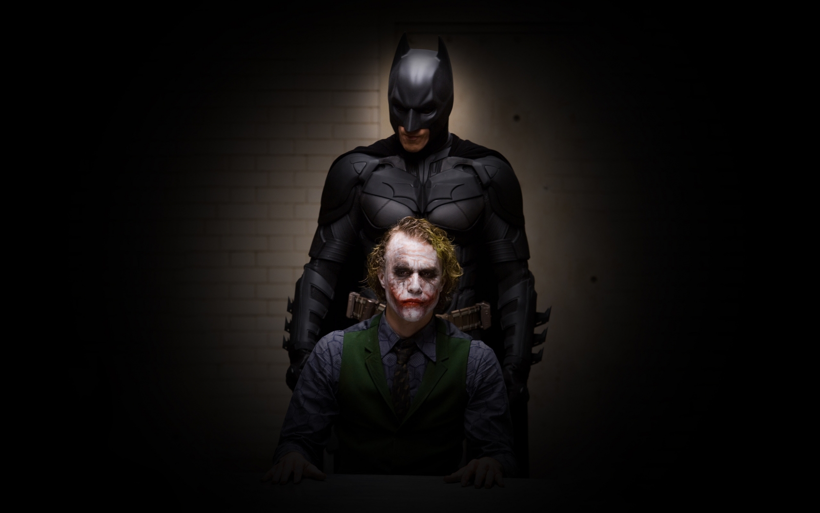 The Dark Knight for 1680 x 1050 widescreen resolution