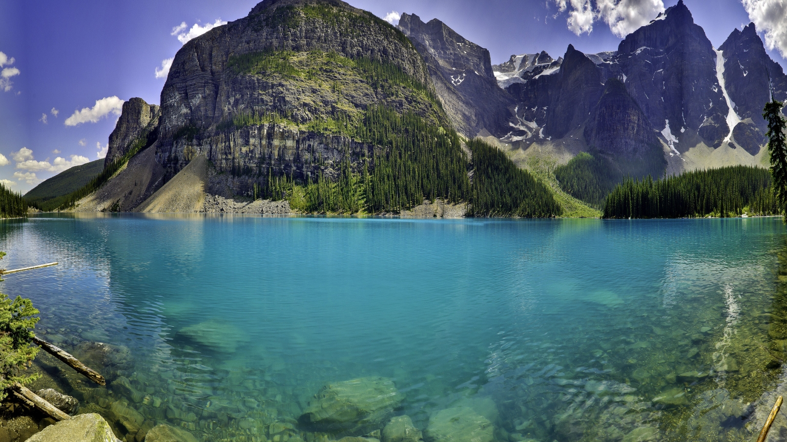 The Lake Mountain for 1536 x 864 HDTV resolution