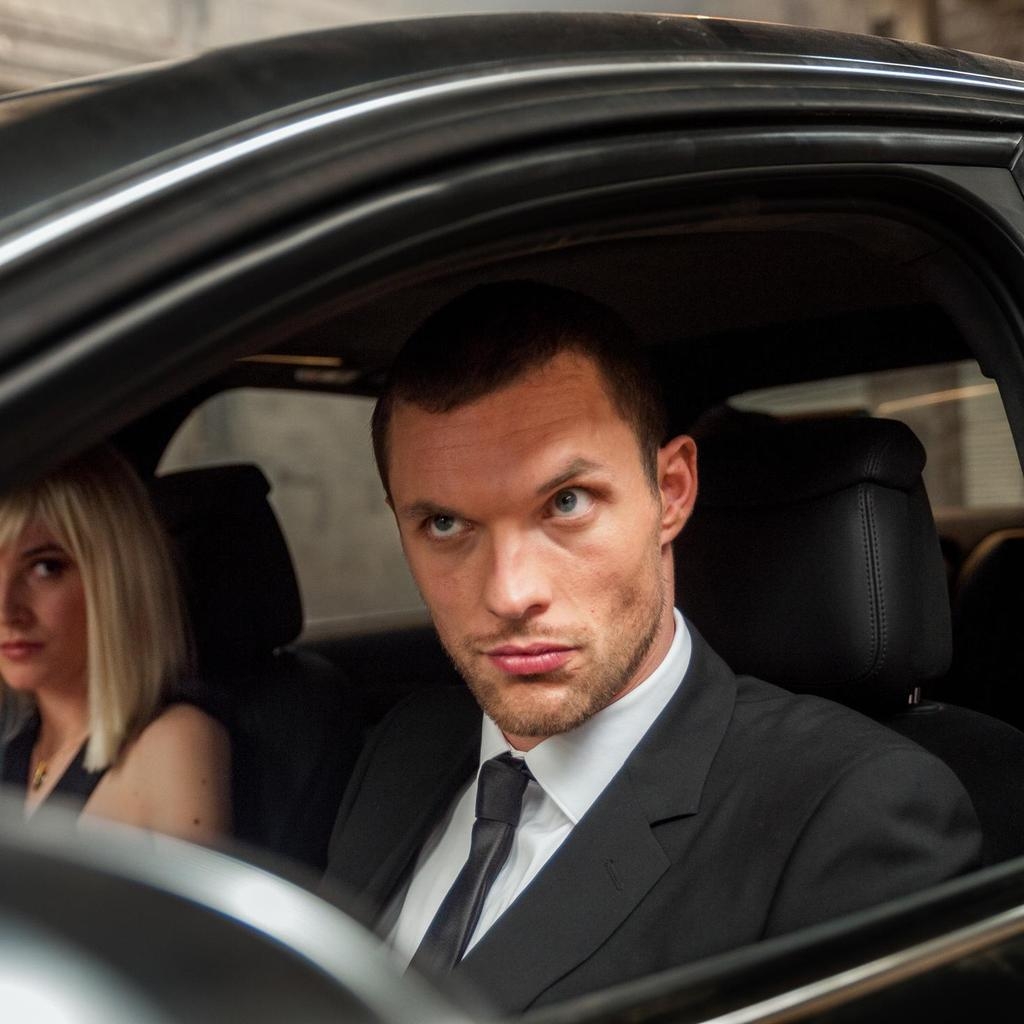 Transporter Refueled for 1024 x 1024 iPad resolution