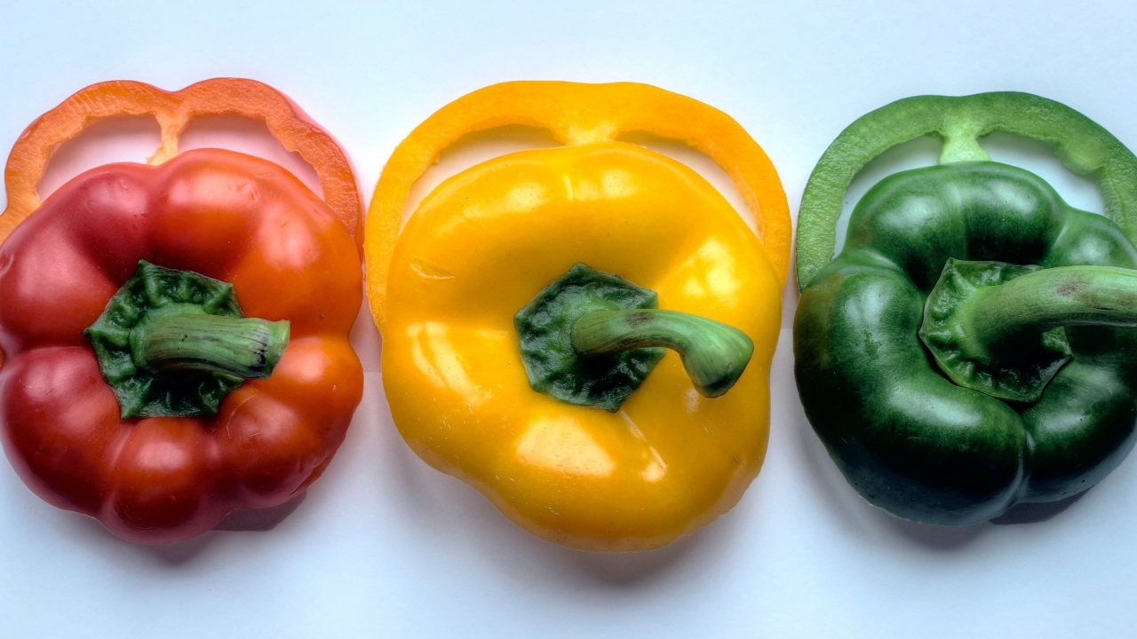 TriColor Peppers for 1280 x 720 HDTV 720p resolution