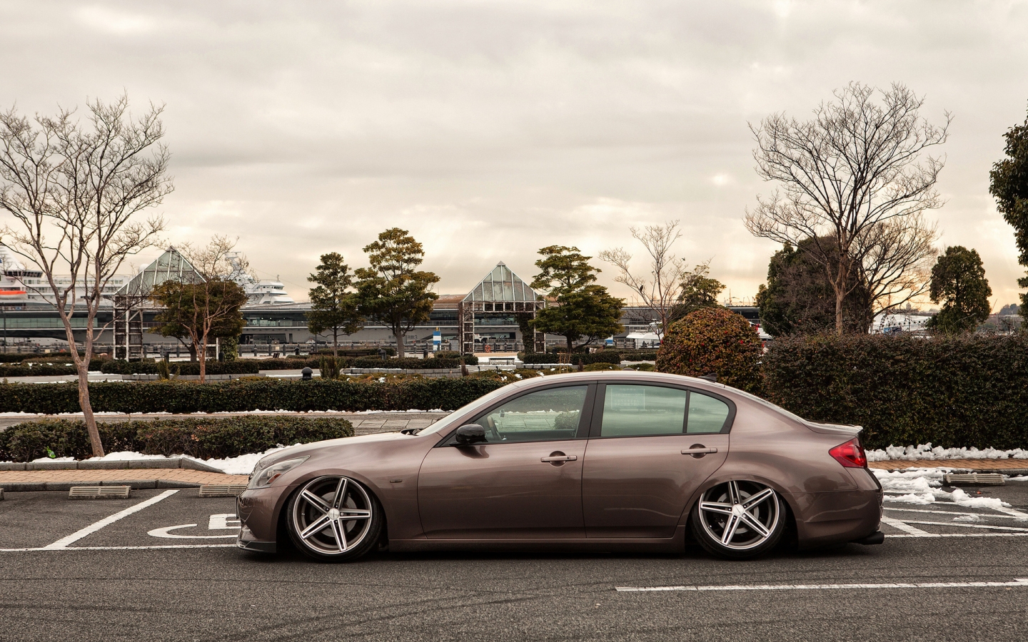 Tuned G35 Infiniti Side for 1440 x 900 widescreen resolution