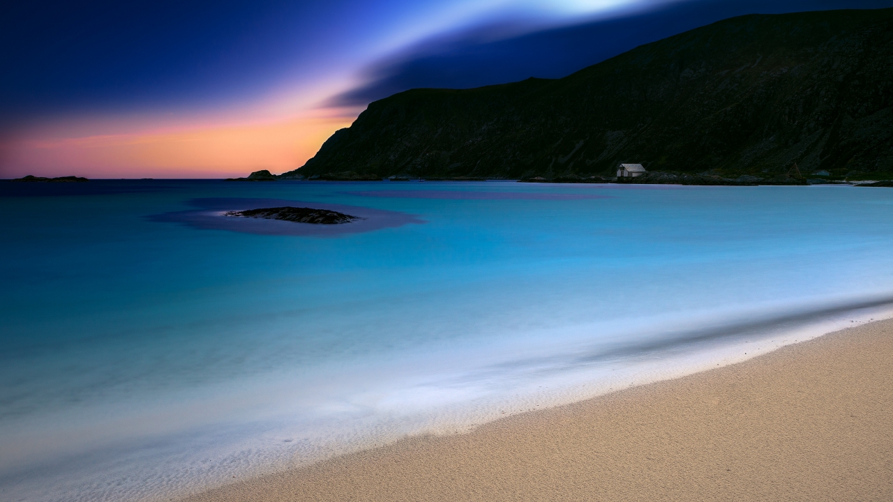 Turquoise Night for 1280 x 720 HDTV 720p resolution