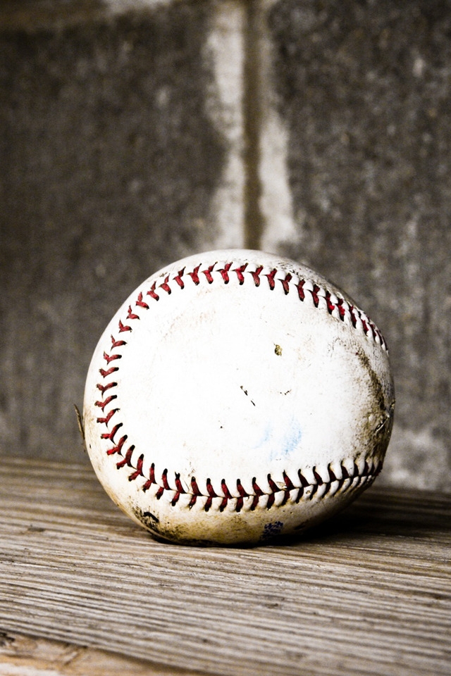 Used Baseball for 640 x 960 iPhone 4 resolution