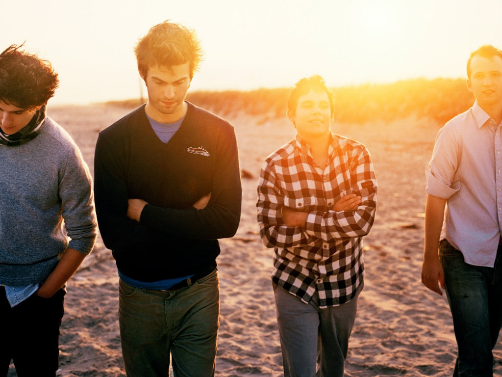 Vampire Weekend Band for 1024 x 768 resolution