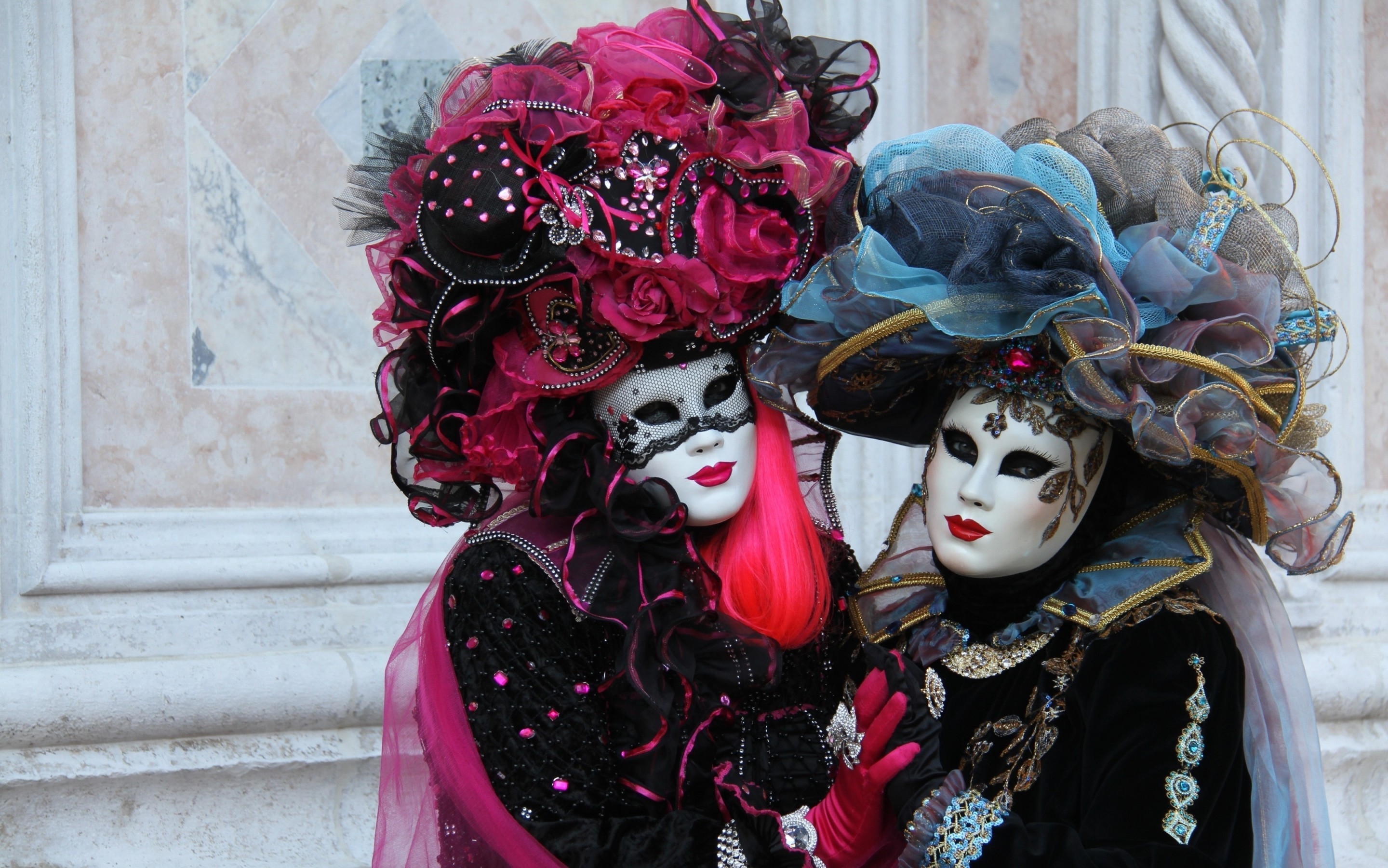 Venice Carnival for 2880 x 1800 Retina Display resolution