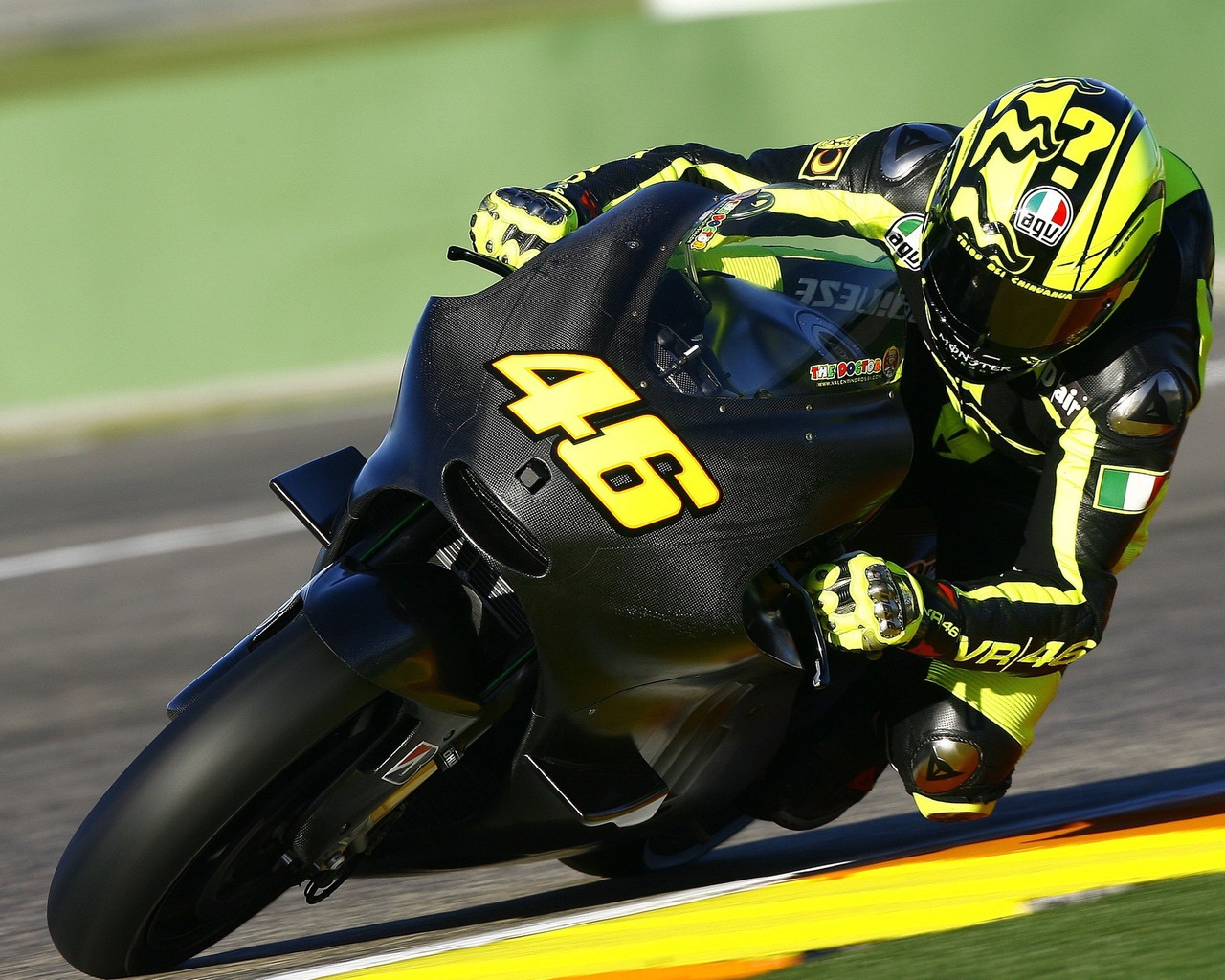 VR46 Racing for 1280 x 1024 resolution