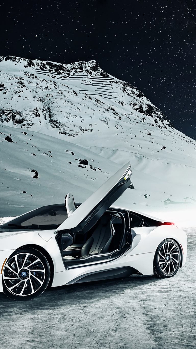 White BMW I8 for 640 x 1136 iPhone 5 resolution