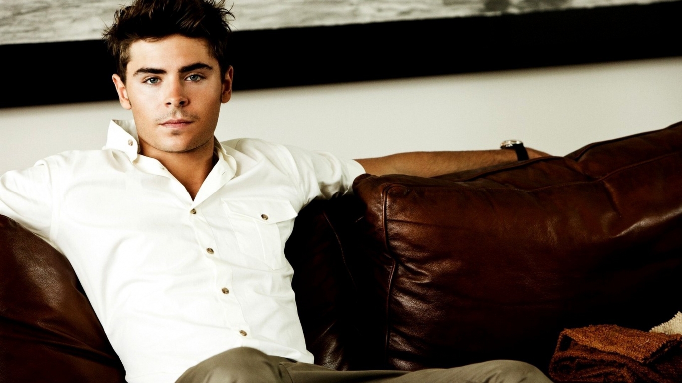Zac Efron Cool Look for 1366 x 768 HDTV resolution