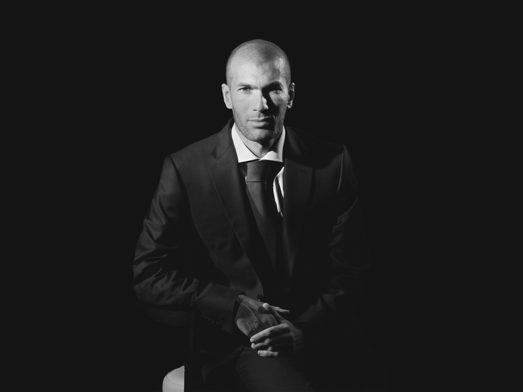Zinedine Zidane Black and White for 1024 x 768 resolution