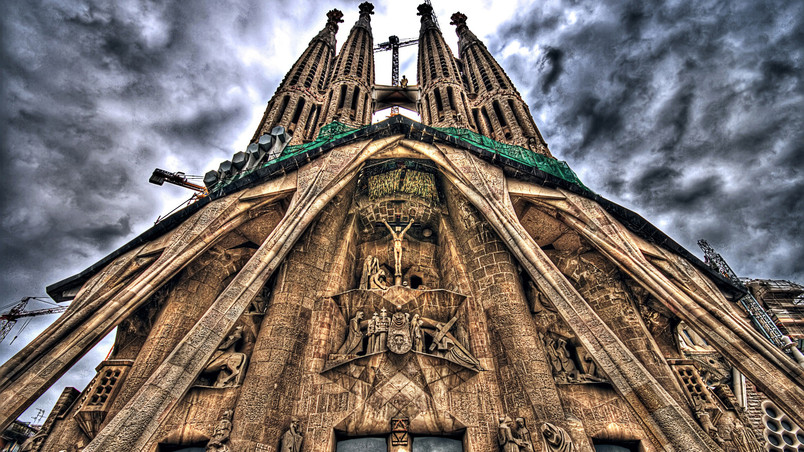 Sagrada Familia wallpaper
