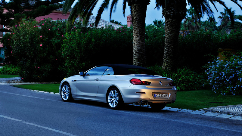 2011 BMW 6 Series Top Up wallpaper
