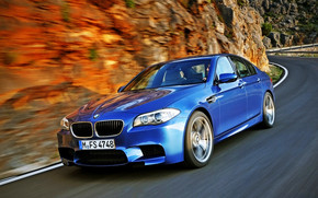 2012 BMW M5 wallpaper
