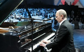 Vladimir Putin Playing Piano wallpaper
