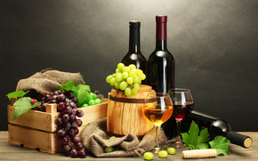 Grapes and Wine wallpaper