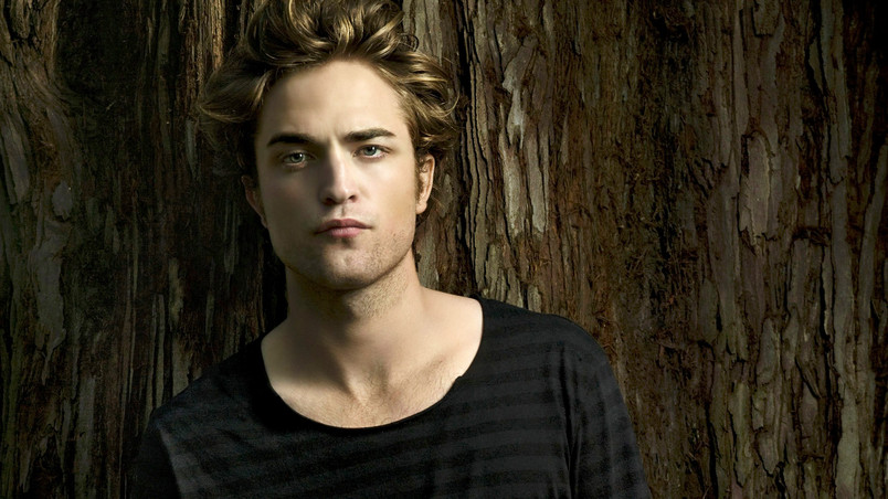 Handsome Robert Pattinson wallpaper