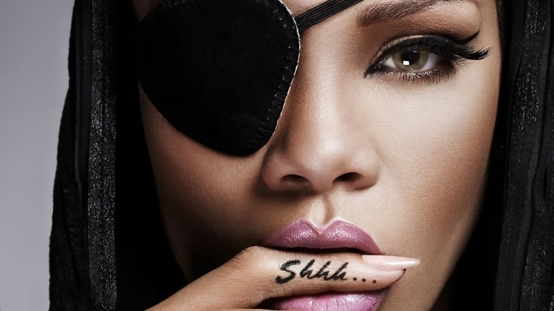 Rihanna Shhh Tattoo HD Wallpaper - WallpaperFX