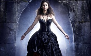 Nina Dobrev on The Vampire Diaries wallpaper