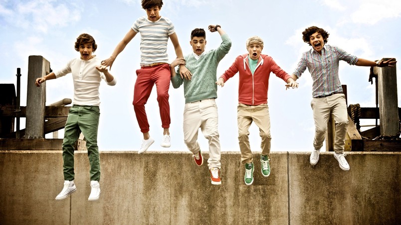 One Direction Jumping wallpaper