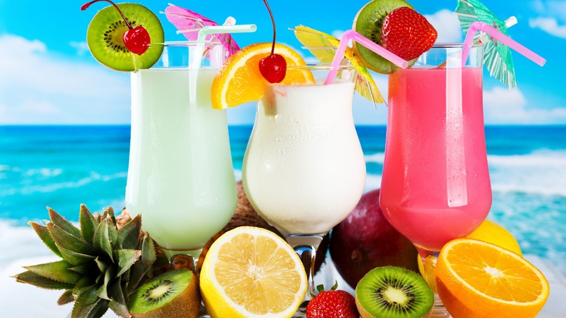 Fresh Summer Cocktails wallpaper