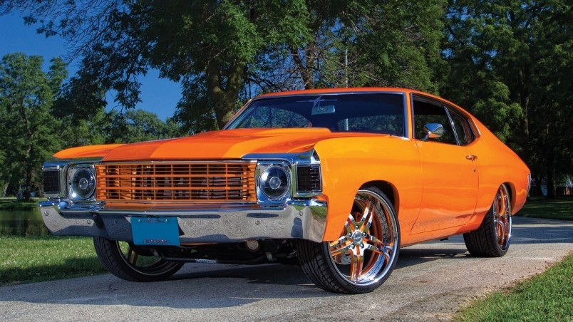 Orange Chevrolet Chevelle wallpaper