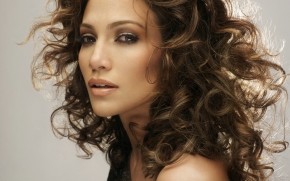 Jennifer Lopez Curly Hair wallpaper