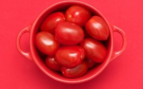Red Tomatoes wallpaper