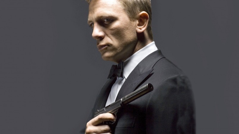 Daniel Craig 007 Hd Wallpaper Wallpaperfx