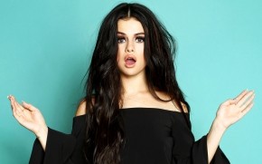 Selena Gomez Cute wallpaper