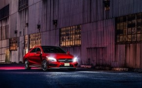  Red CLA 45 AMG wallpaper