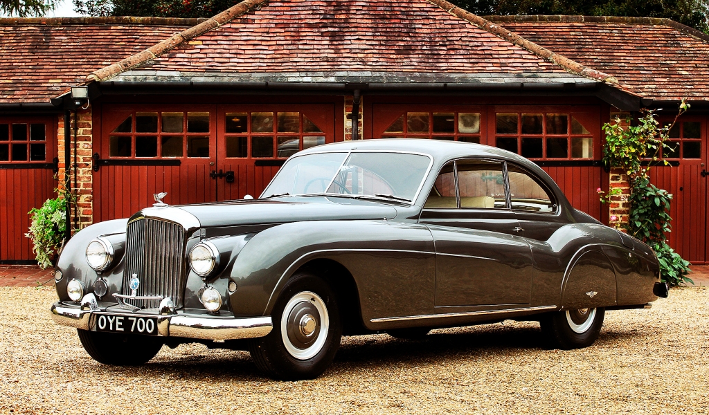 1955 Bentley R-Type Coupe for 1024 x 600 widescreen resolution