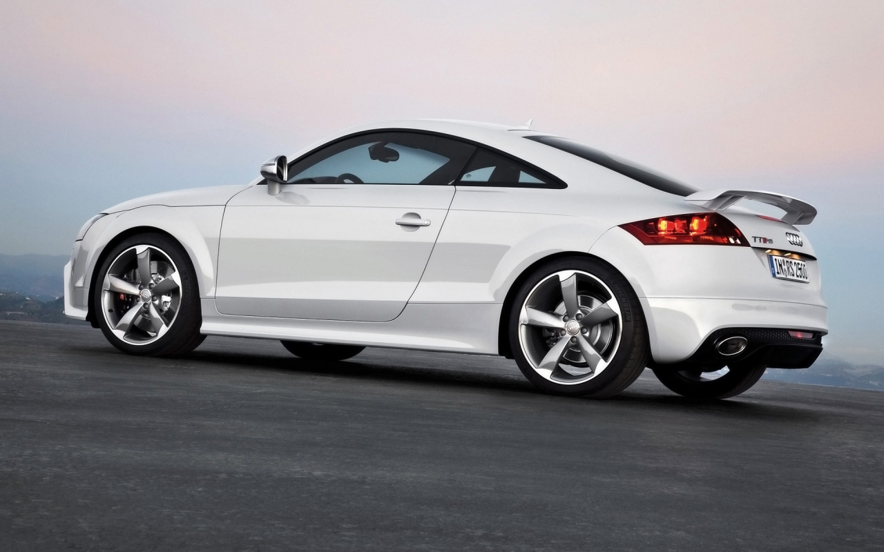 2009 Audi TT RS Coupe Rear And Side Tilt for 1280 x 800 widescreen resolution