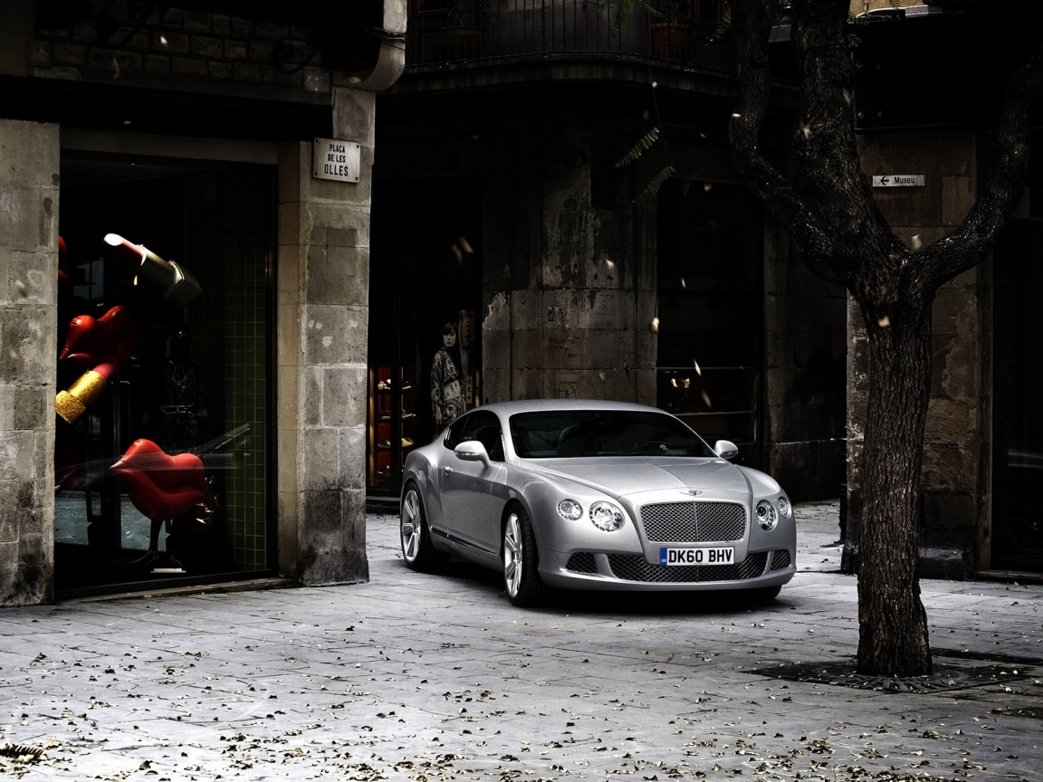 2011 Bentley Continental GT for 1152 x 864 resolution