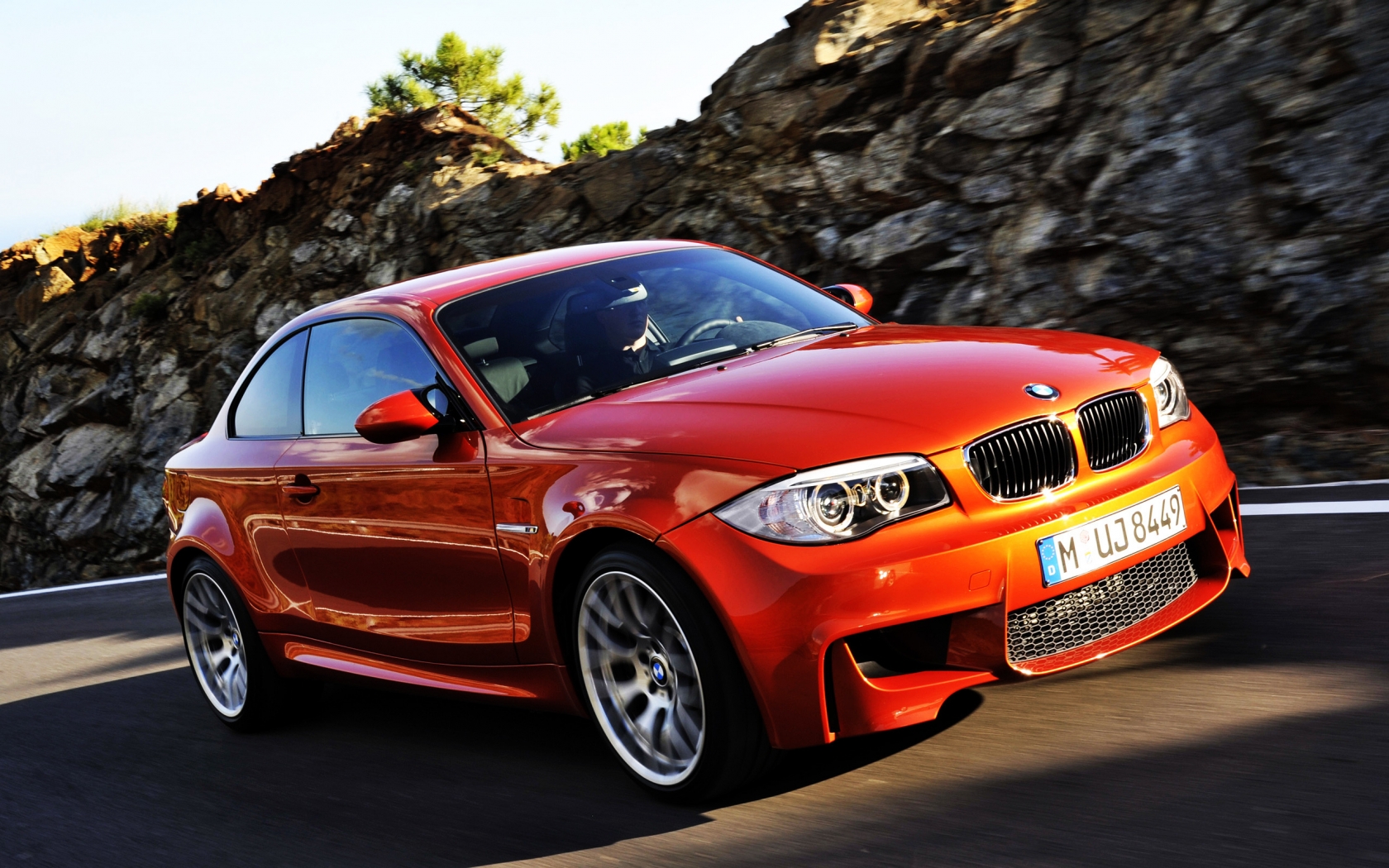 2011 BMW 1 Series M for 1680 x 1050 widescreen resolution