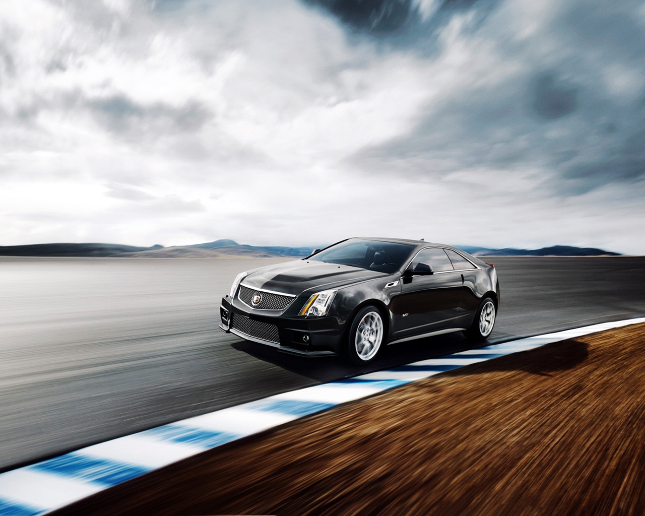 2011 Cadillac CTS V Coupe for 1280 x 1024 resolution