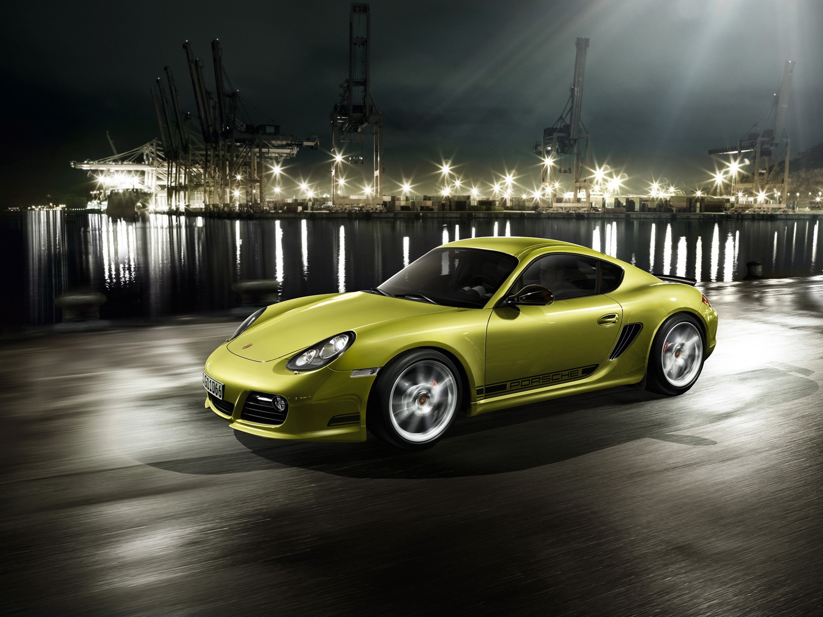 2011 Porsche Cayman R for 1600 x 1200 resolution