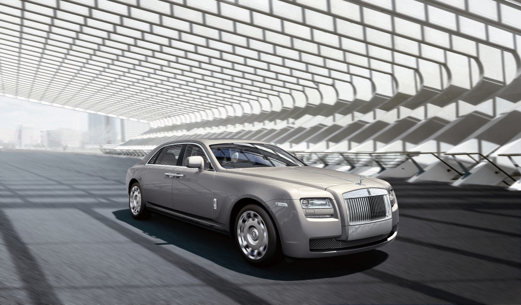 2011 Rolls Royce Ghost for 1024 x 600 widescreen resolution