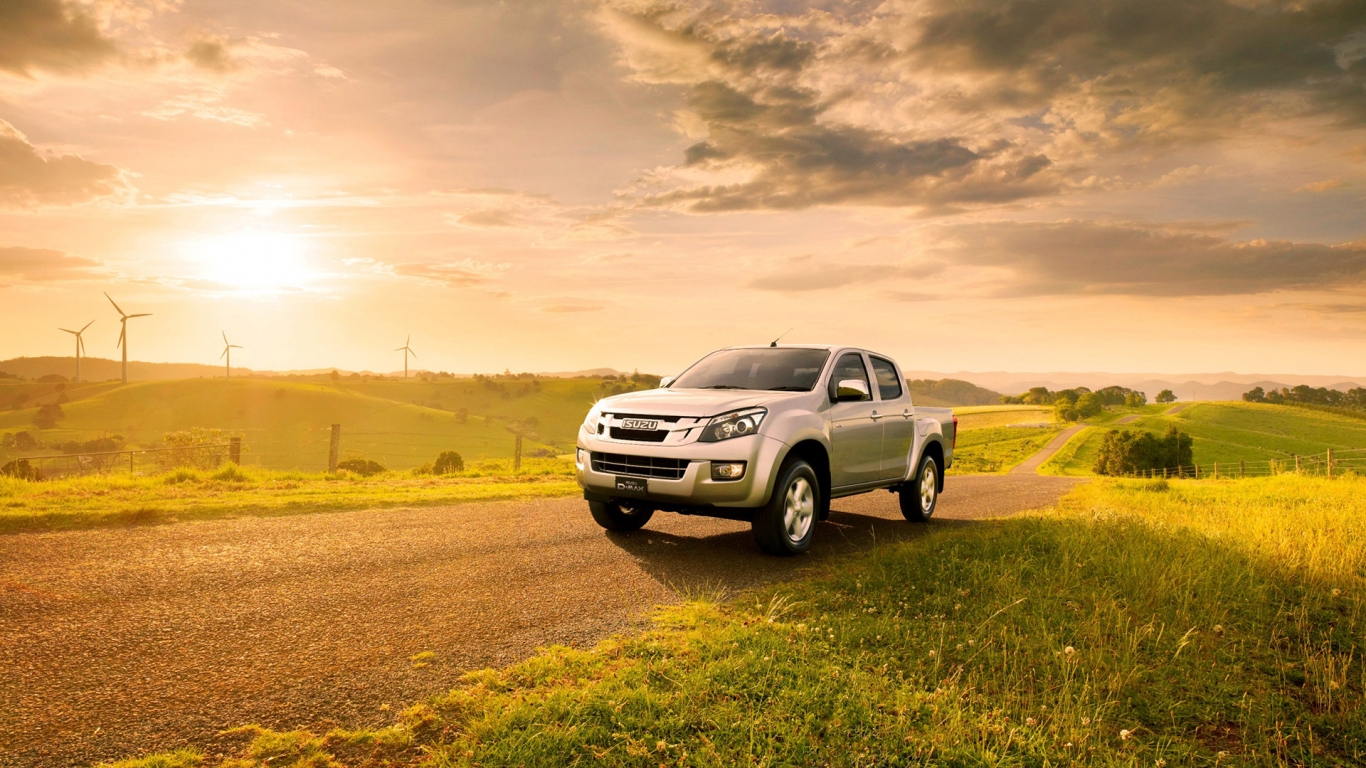 2012 Isuzu D-MAX for 1366 x 768 HDTV resolution