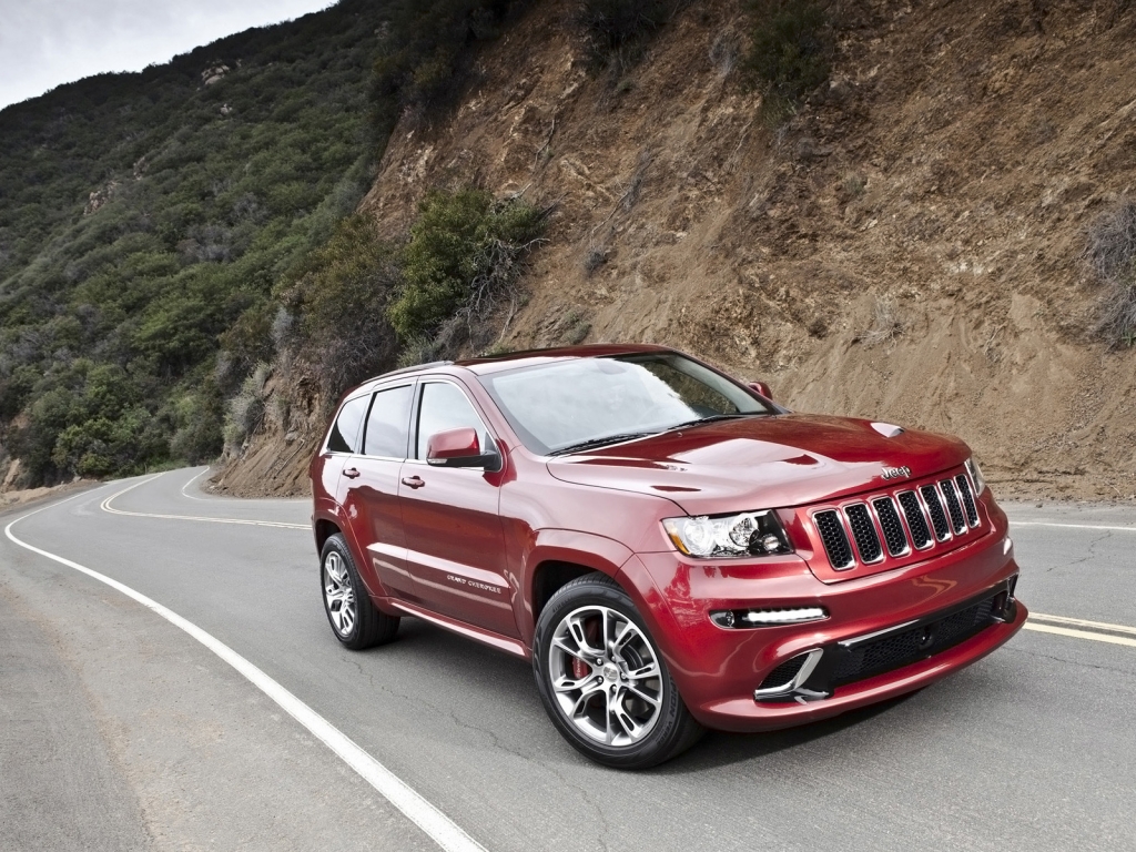 2012 Jeep Grand Cherokee SRT8 Speed for 1024 x 768 resolution