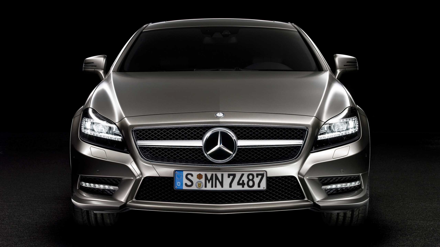 2012 Mercedes Benz CLS Front for 1536 x 864 HDTV resolution
