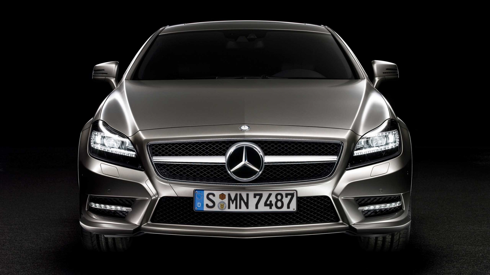 2012 Mercedes Benz CLS Front for 1600 x 900 HDTV resolution