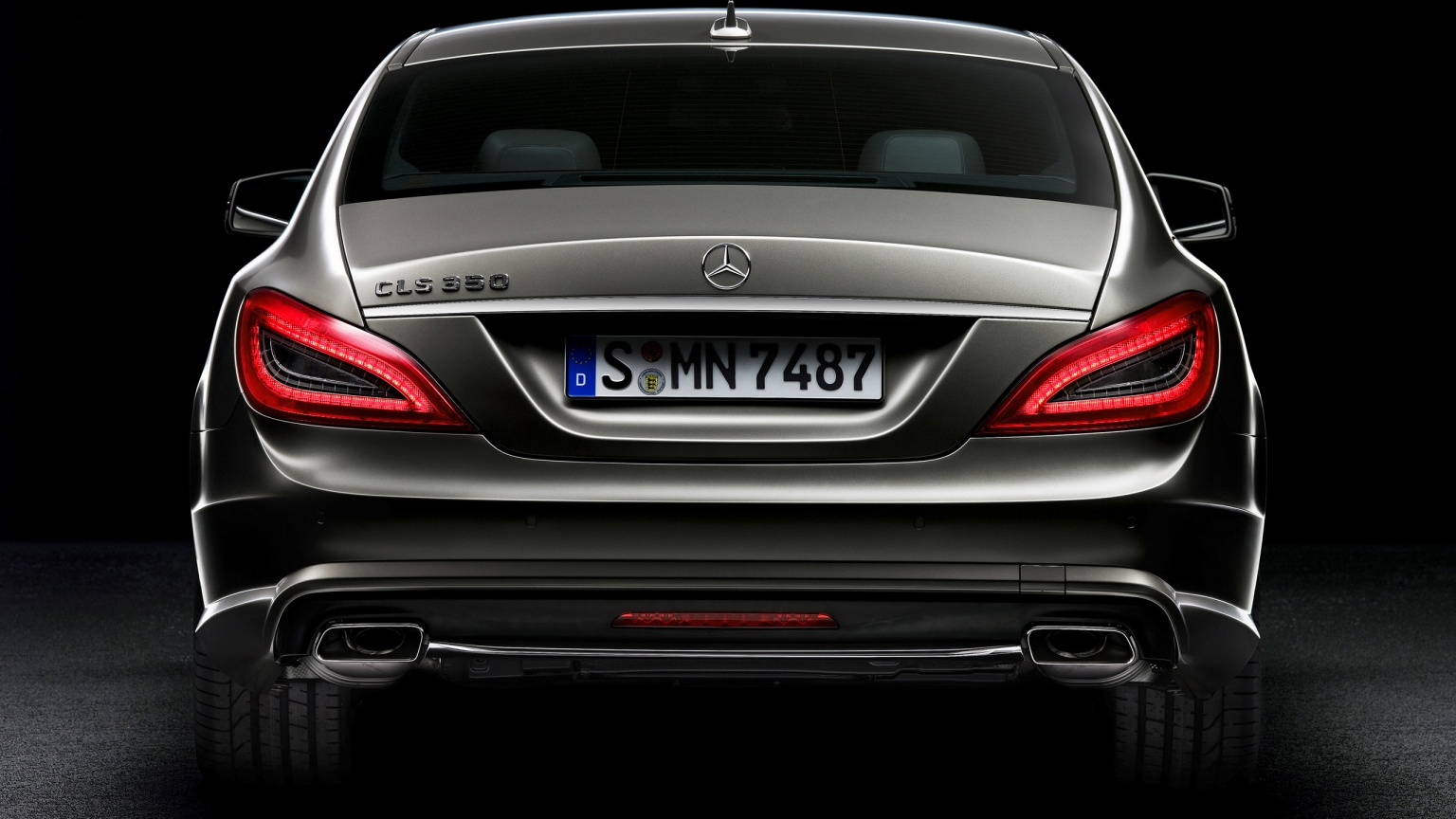 2012 Mercedes Benz CLS Rear for 1536 x 864 HDTV resolution