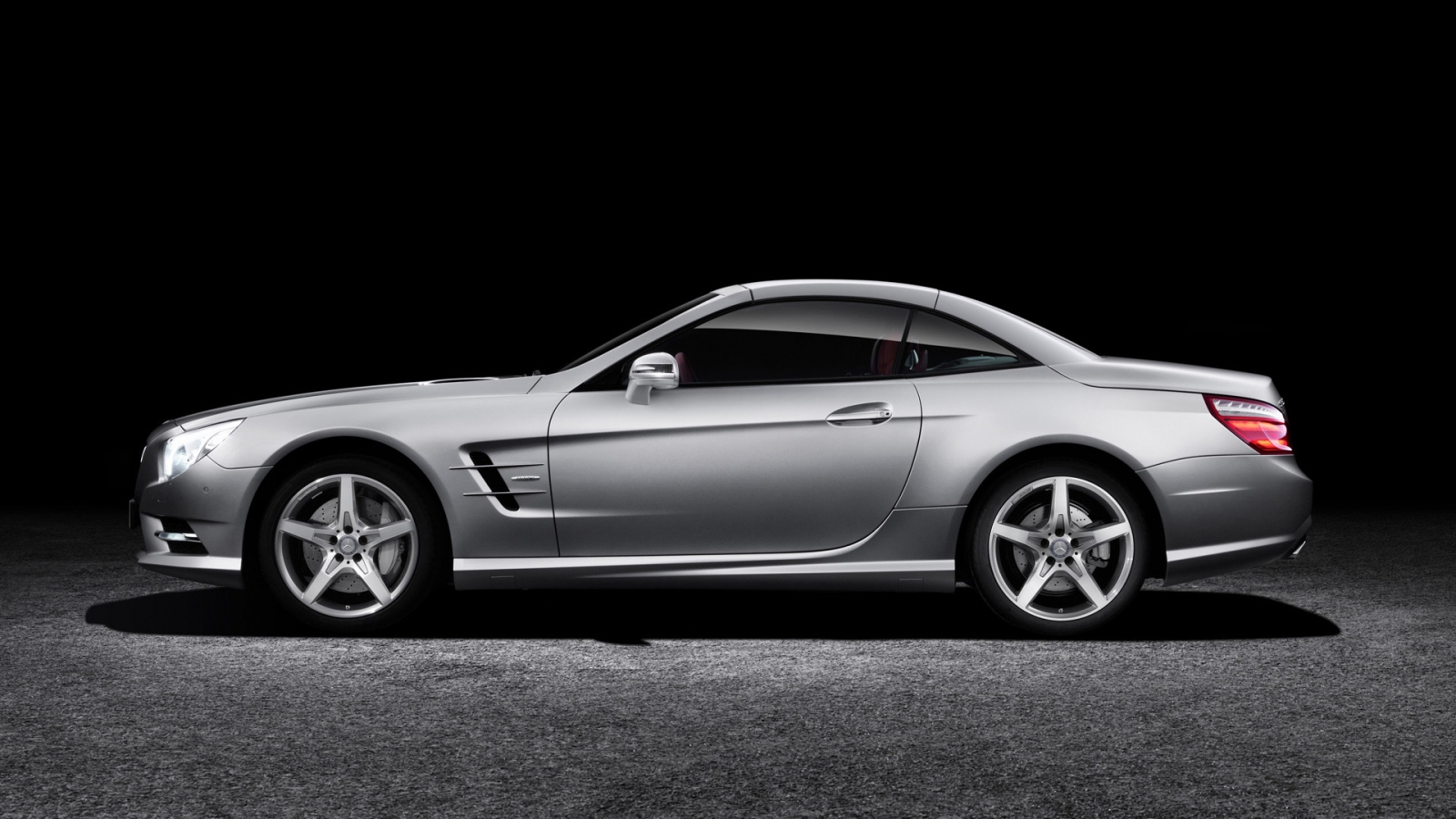 2012 Mercedes SL Side VIew for 1600 x 900 HDTV resolution