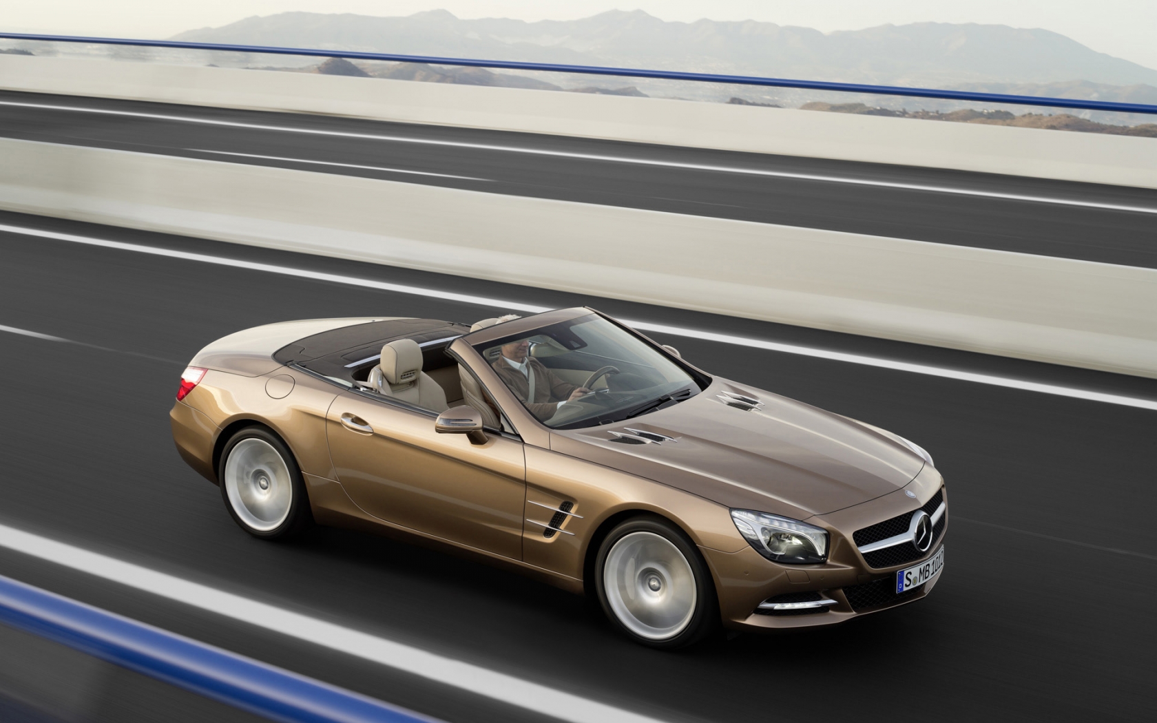 2012 Mercedes SL Speed for 1680 x 1050 widescreen resolution