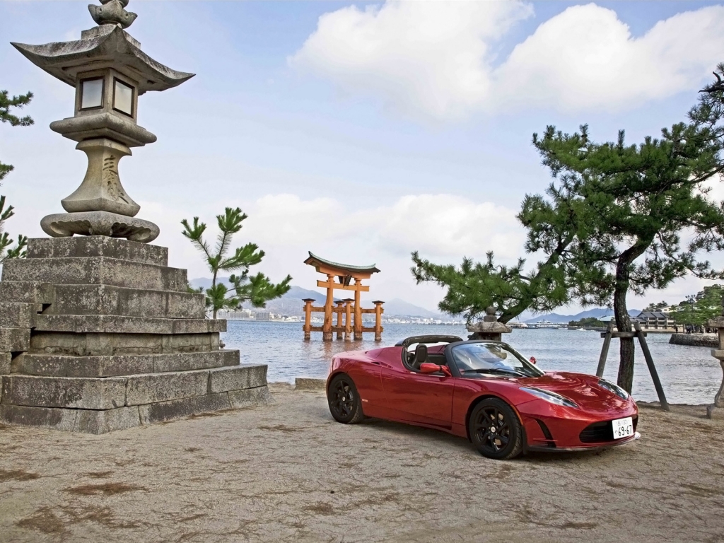 2012 Tesla Roadster Japan for 1024 x 768 resolution