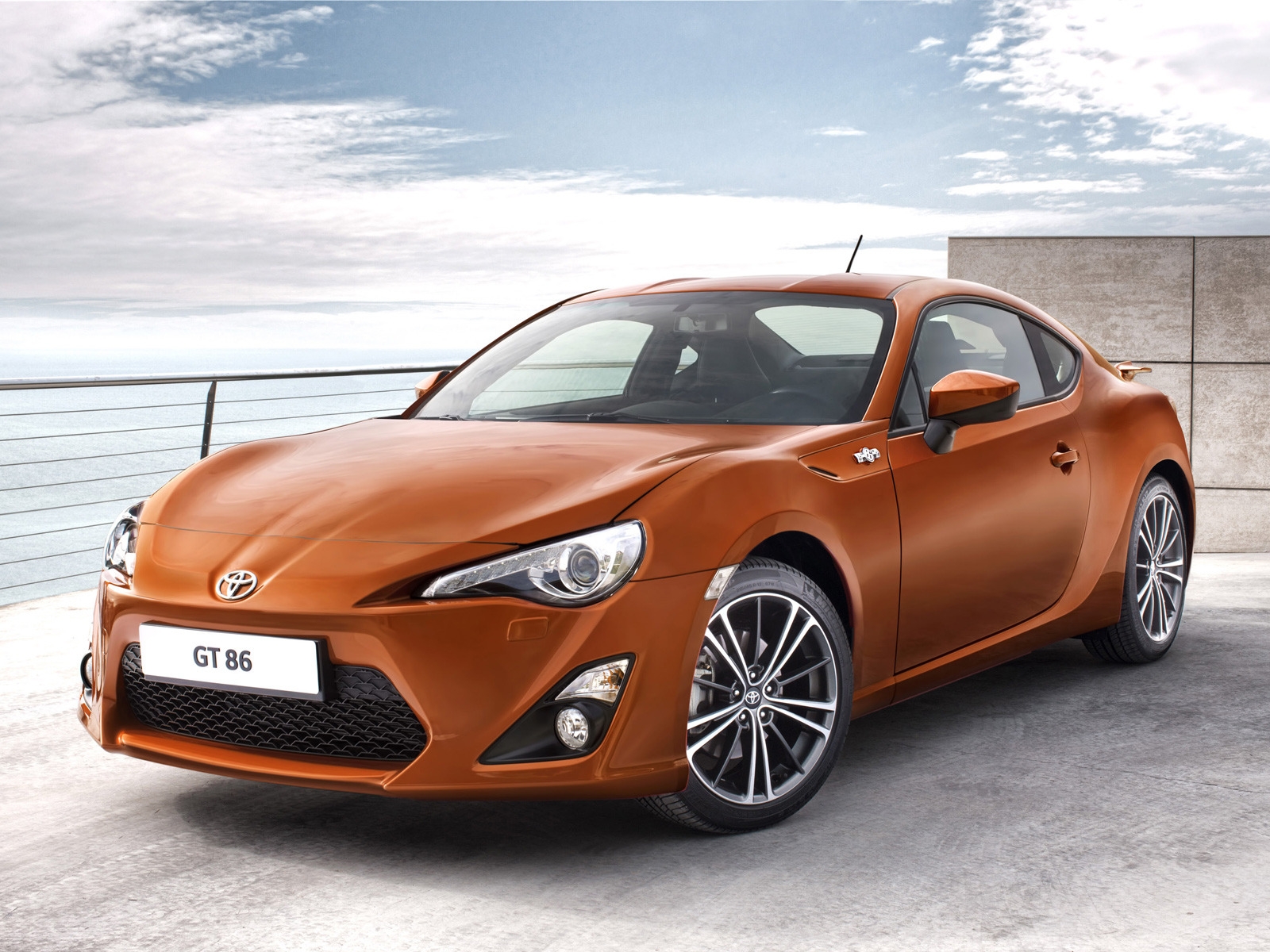 2012 Toyota GT 86 for 1600 x 1200 resolution