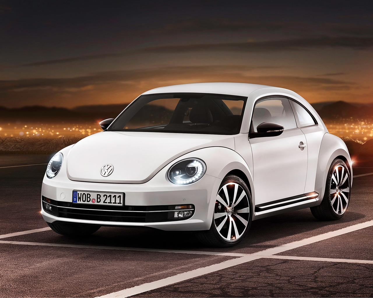 2012 Volkswagen Beetle for 1280 x 1024 resolution
