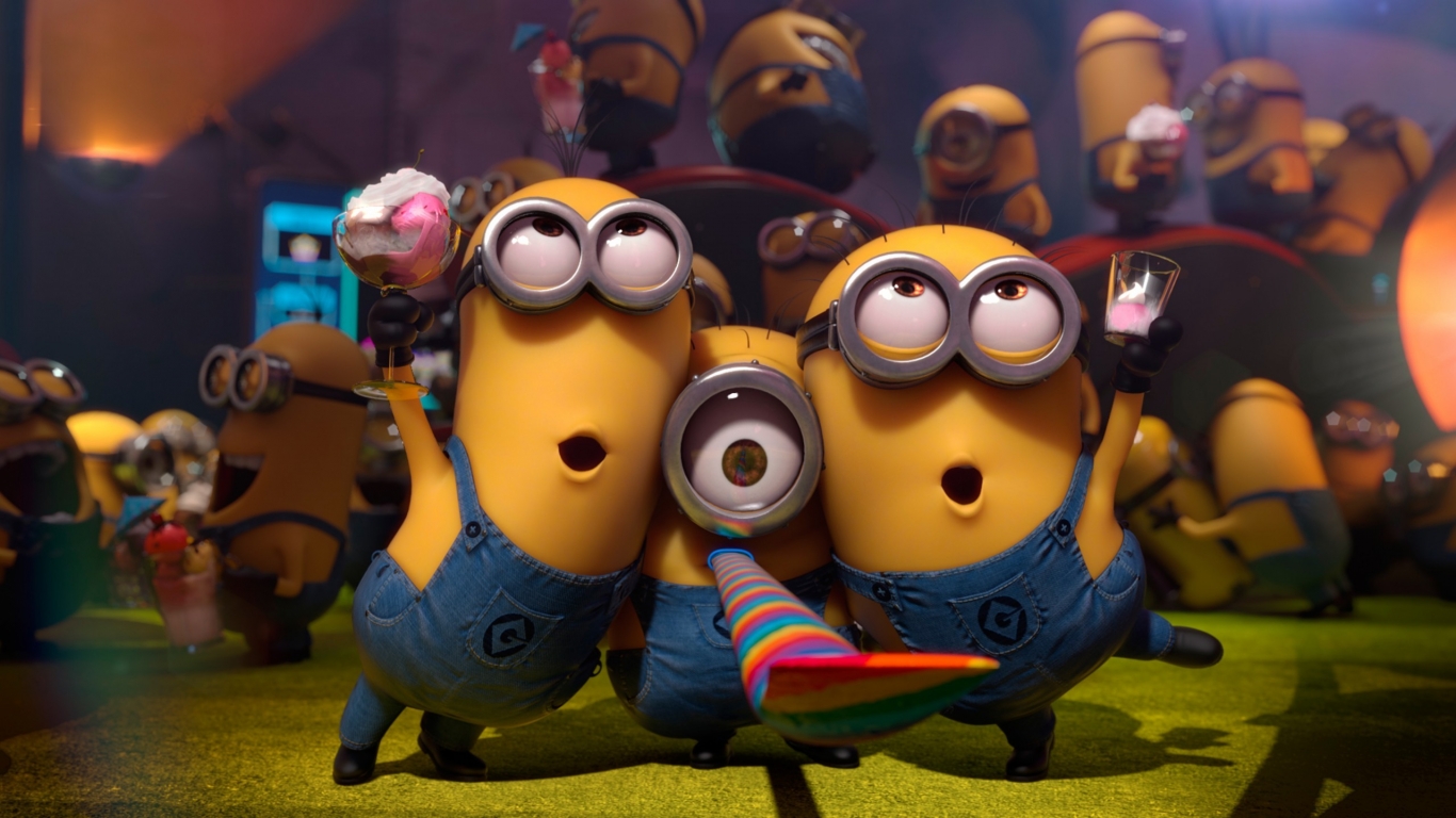 2013 Despicable Me 2 Poster for 1366 x 768 HDTV resolution