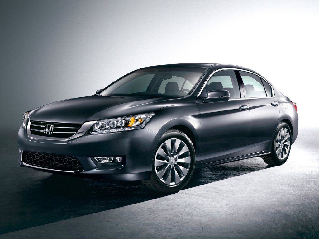 2013 Honda Accord for 1024 x 768 resolution