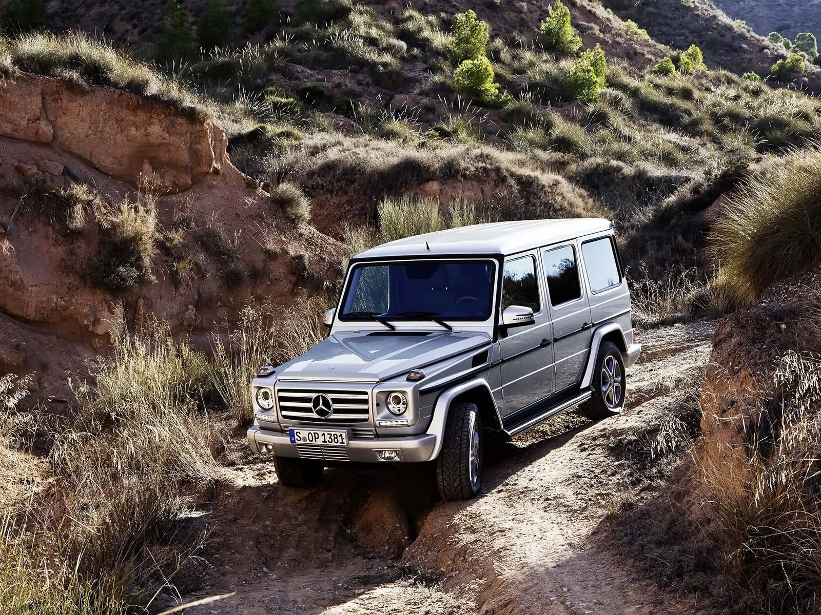 2013 Mercedes Benz G Class Off Road for 1600 x 1200 resolution