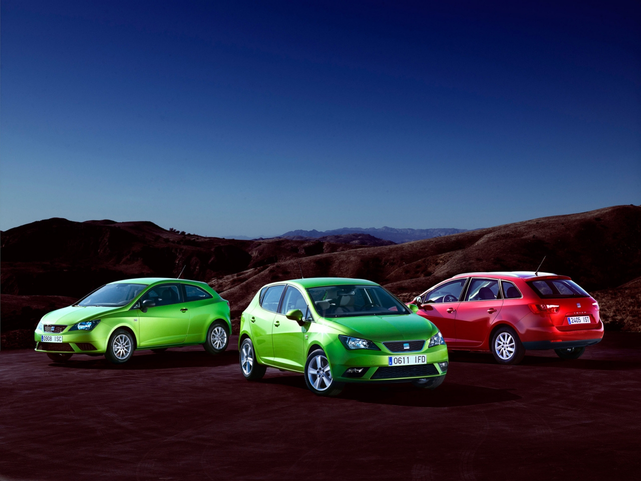 2013 Seat Ibiza Family for 1280 x 960 resolution